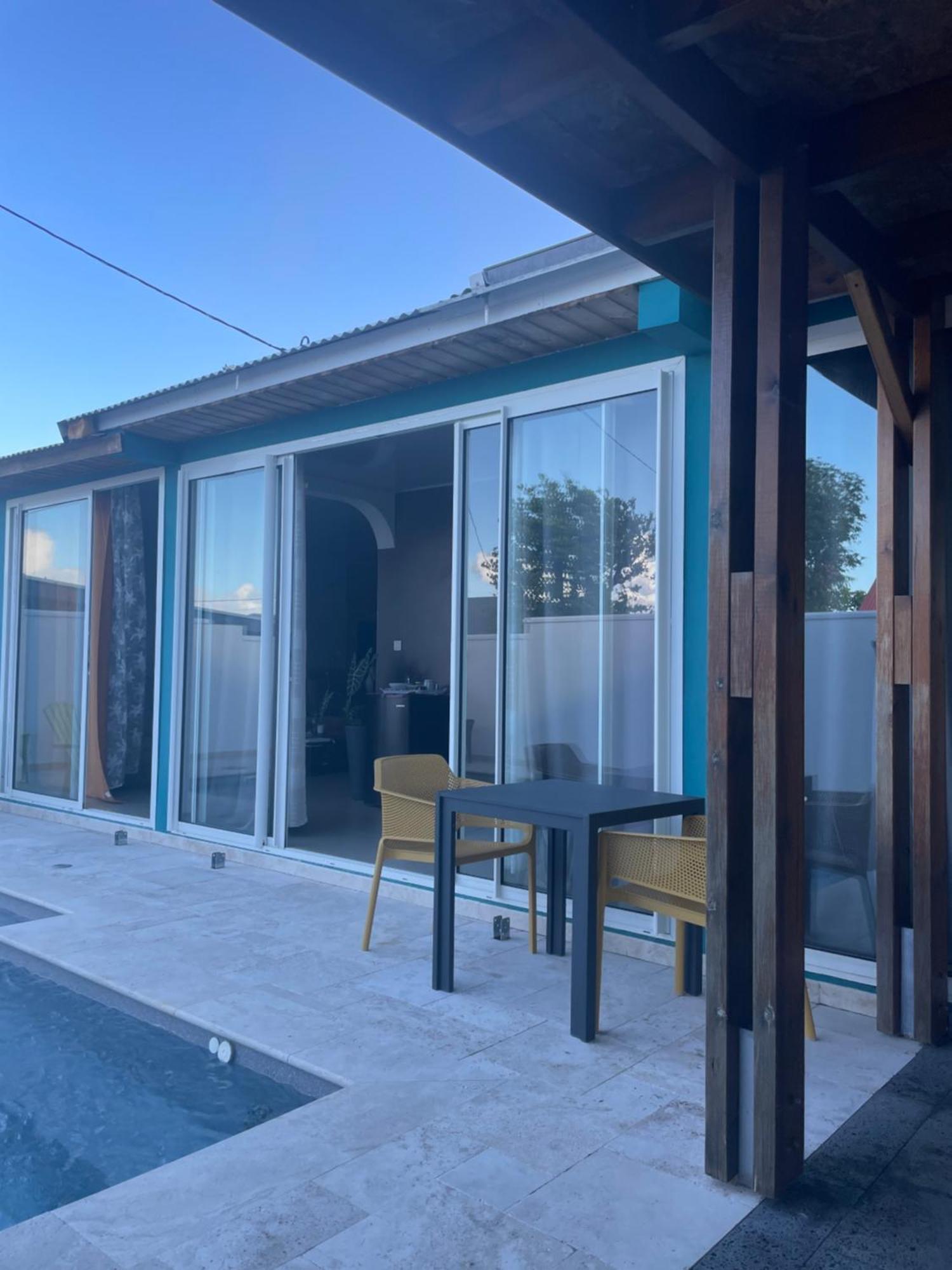 Escapade Dans L'Est Chambre Confort Avec Piscine Bras-Panon Kültér fotó
