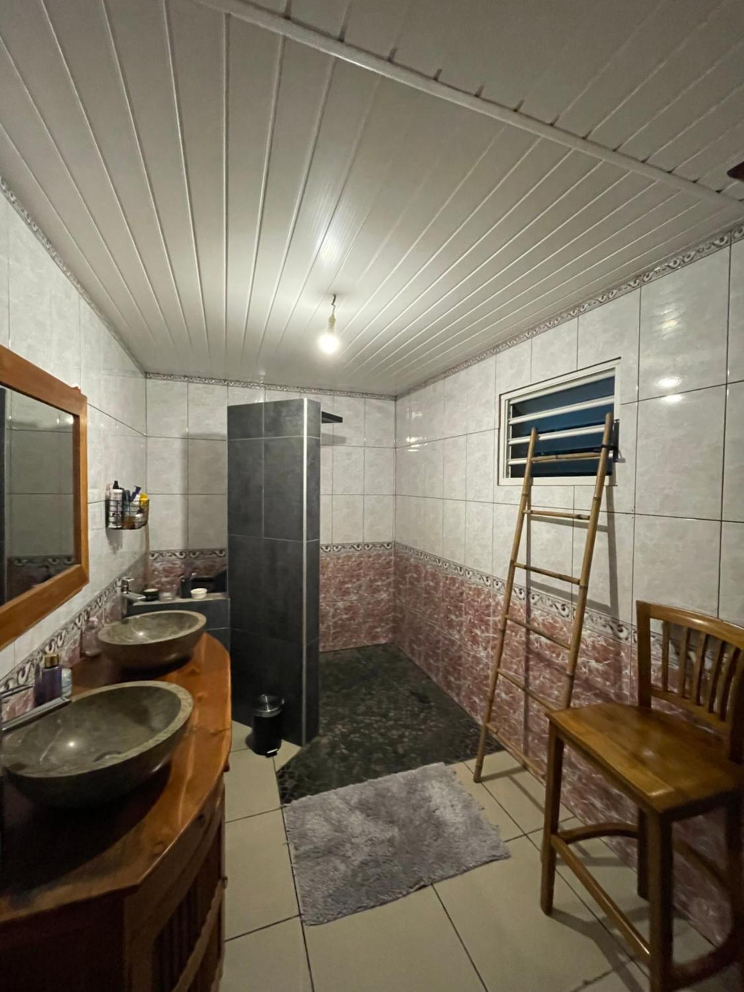 Escapade Dans L'Est Chambre Confort Avec Piscine Bras-Panon Kültér fotó