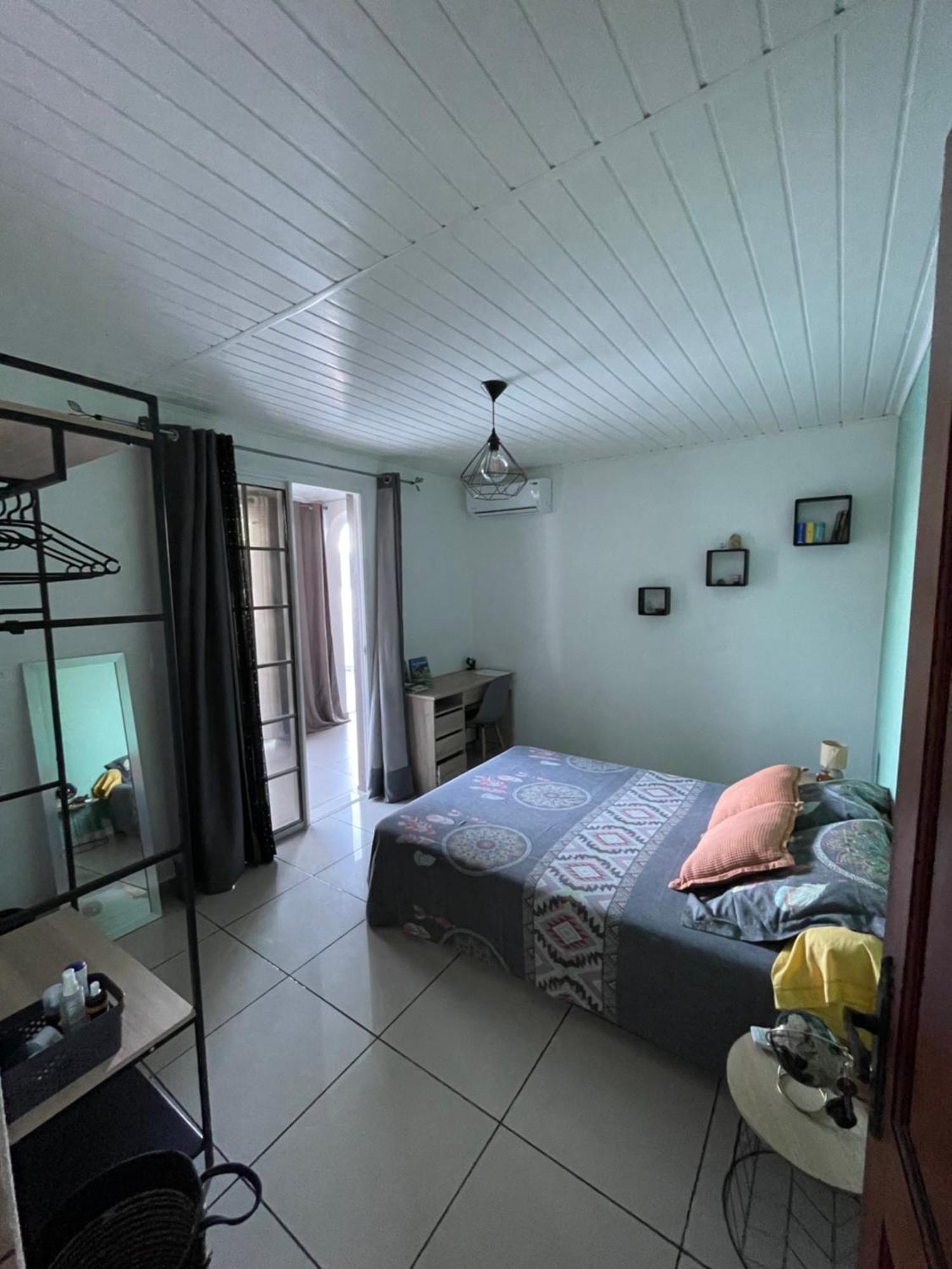 Escapade Dans L'Est Chambre Confort Avec Piscine Bras-Panon Kültér fotó